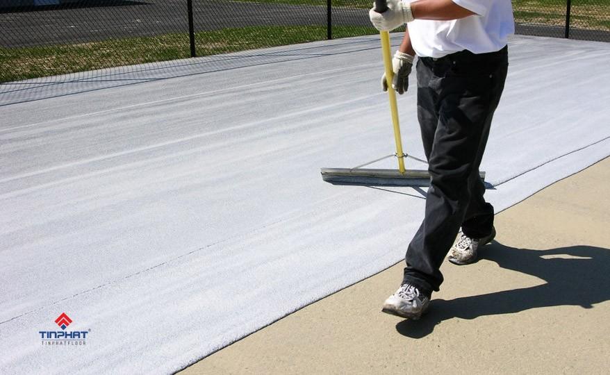 báo giá sơn phủ mặt sân tennis