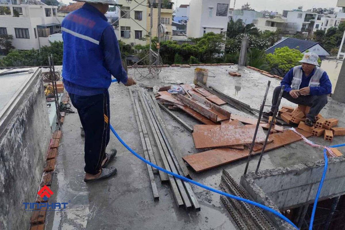 quy định tưới nước bảo dưỡng bê tông