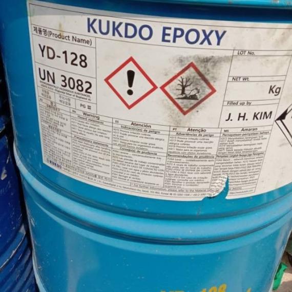 Thi công dán keo AB trong suốt cho mọi vật liệu cần biết những lưu ý nào