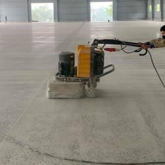Máy băm nền bê tông tiện ích hỗ trợ thi công công trình