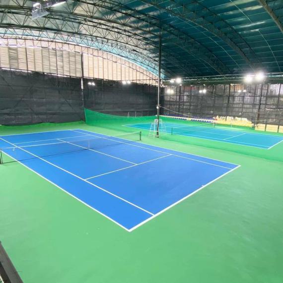 Top 5 địa chỉ thuê sân tennis có mái che ở Hà Nội giá rẻ.
