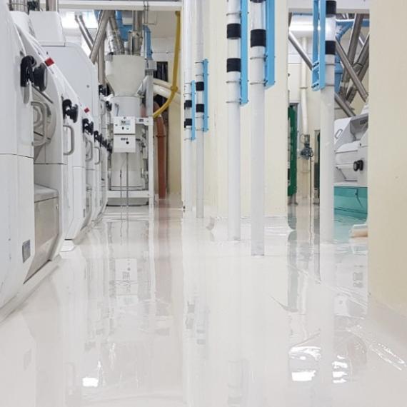 TOP 3 loại sơn Epoxy trong suốt tốt nhất cho công trình lớn
