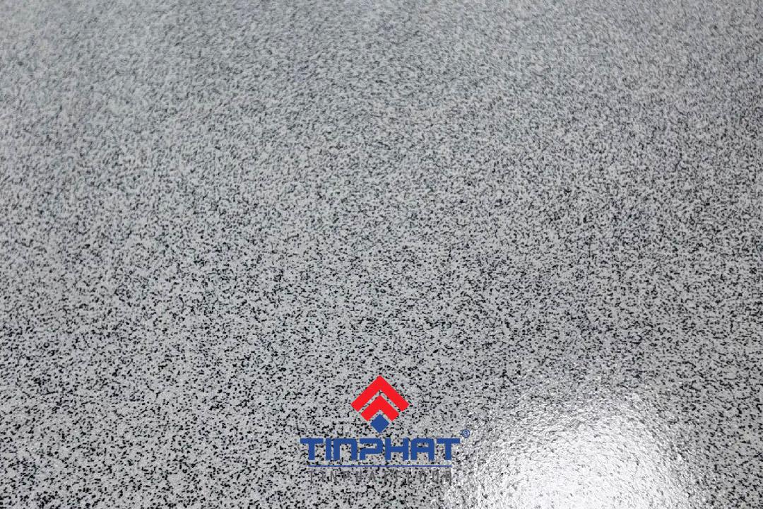 Thi công sơn epoxy cát màu cho sàn nhà vệ sinh