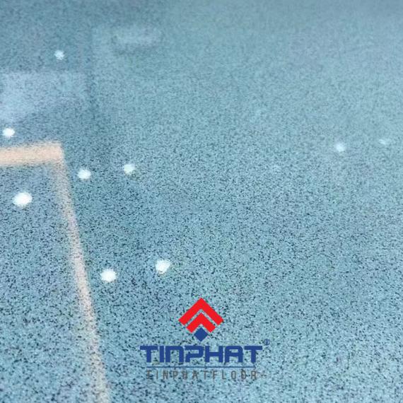 Thi công sơn epoxy cát màu cho sàn nhà vệ sinh