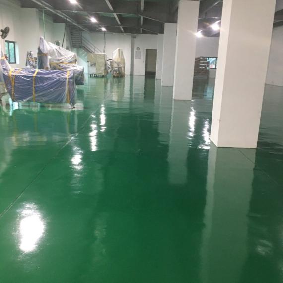 Thi công sơn Epoxy lăn tiêu chuẩn 2024 có khó không? 