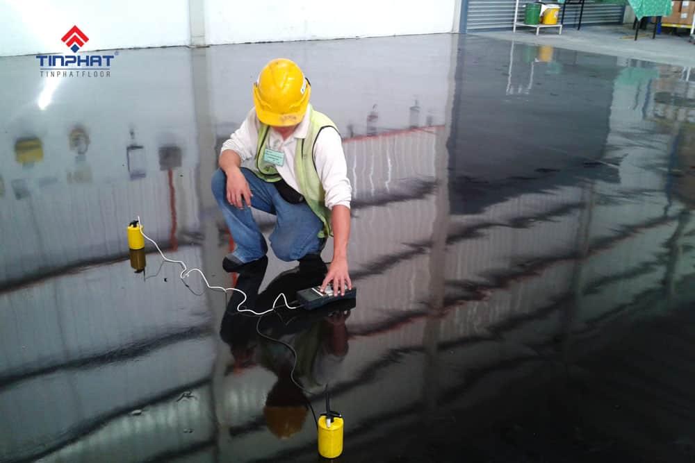 son-epoxy-nha-may-san-xuat-linh-kien-dien-tu