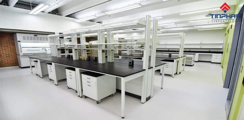 Tầng hầm nhà xưởng phòng thí nghiệm cần màu sơn epoxy hài hòa