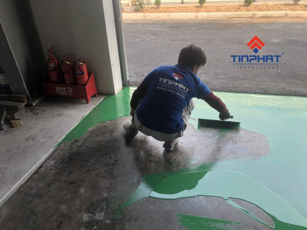 Thi công sơn Epoxy tự san phẳng