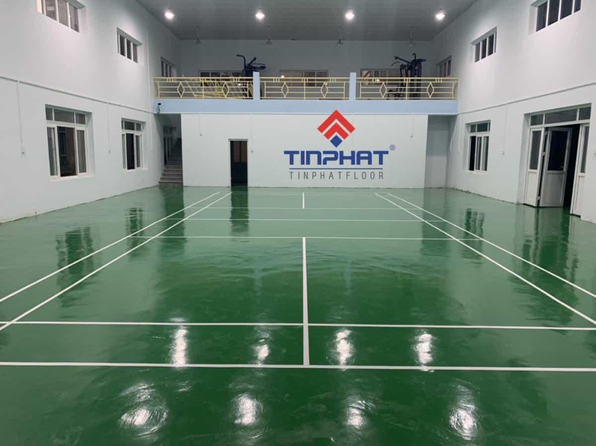 Thi công sơn epoxy sân tennis theo đúng tiêu chuẩn hoàn thiện